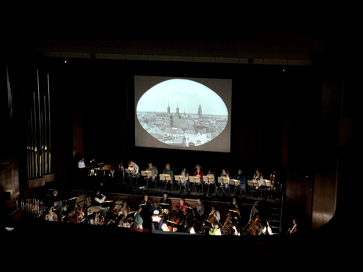 Répétition générale avec l'Orchestre philharmonique de Thuringe Gotha-Eisenach au Kulturhaus Gotha